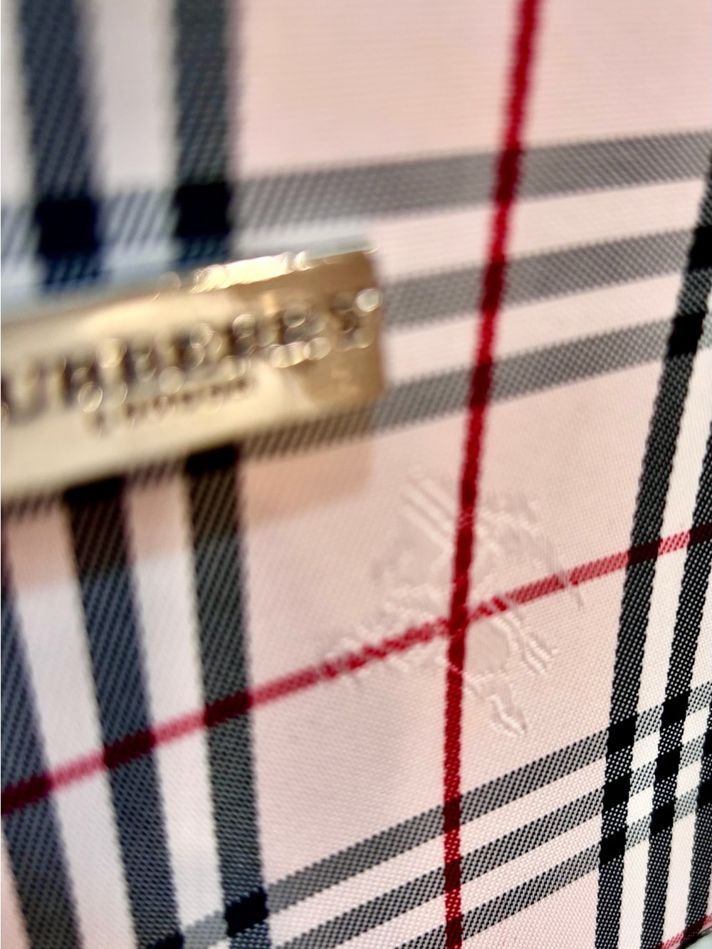 NEW! 💗 LIMITED EDITION Burberry Hand Bag - Picture 10 of 14